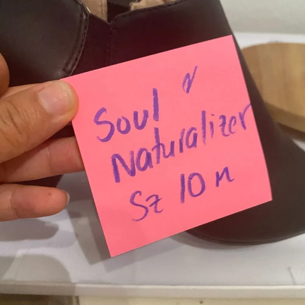 SOUL Naturalizer Women's Peep Toe‎ Keyhole Detail Leather Ankle Boots 10M Black
